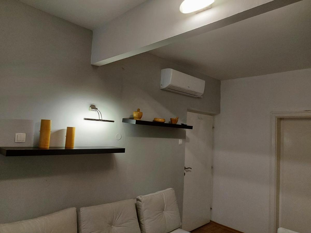 Makabo-Apartment In House Скопье Экстерьер фото