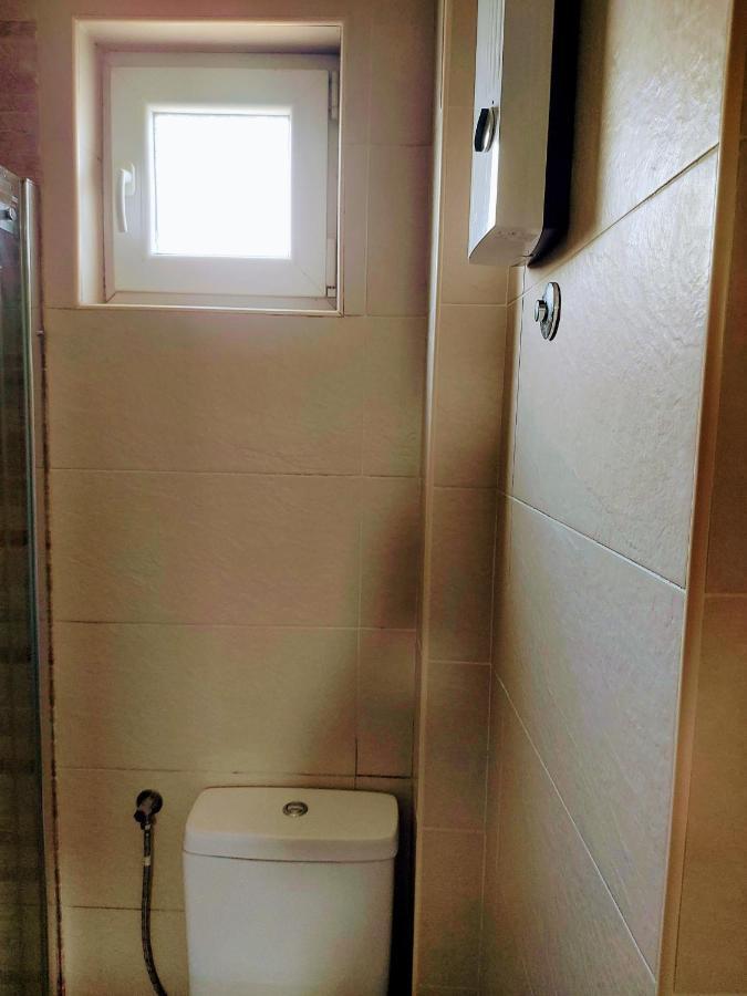 Makabo-Apartment In House Скопье Экстерьер фото