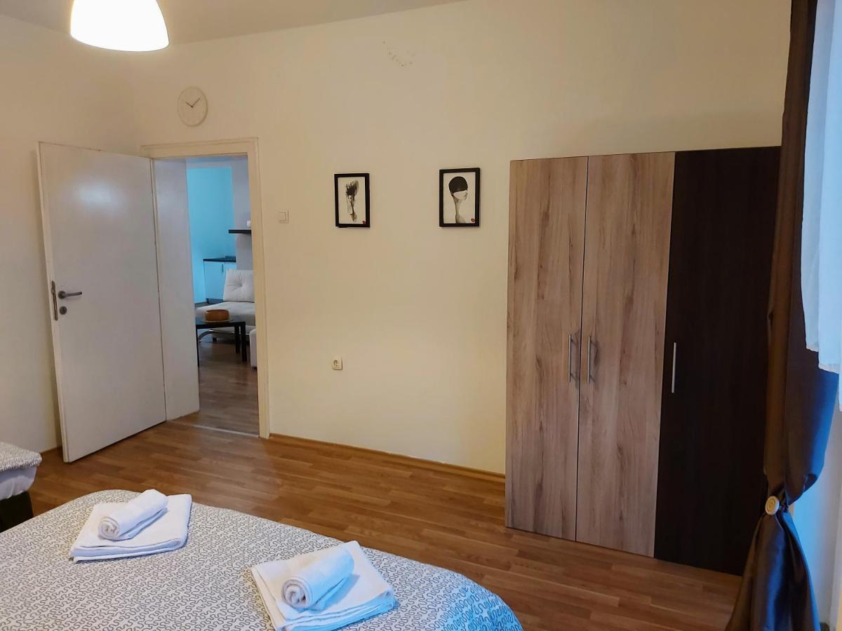 Makabo-Apartment In House Скопье Экстерьер фото
