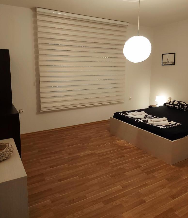 Makabo-Apartment In House Скопье Экстерьер фото